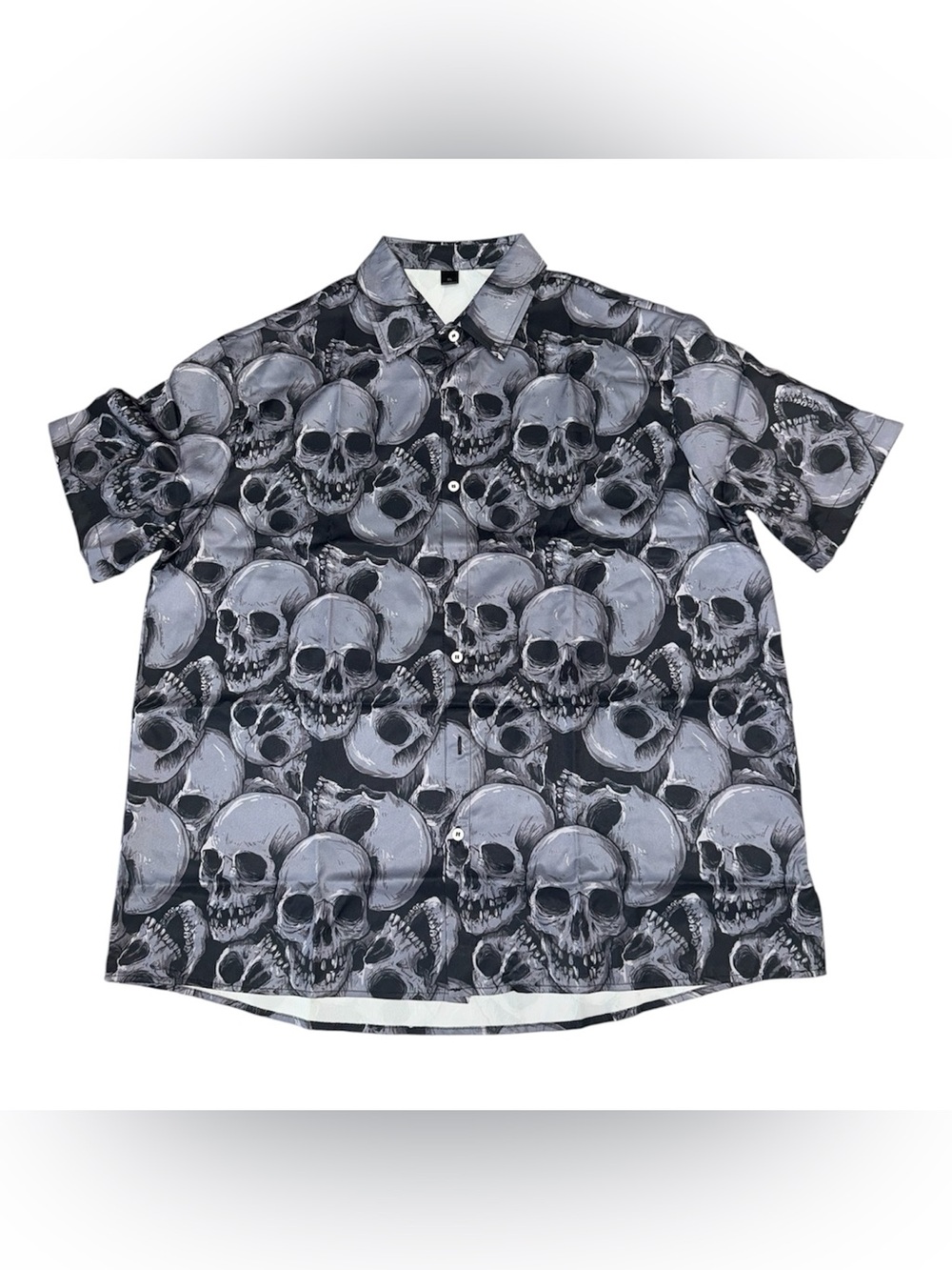 Men's Black & Gray Skull Print Short Sleeve Button Up Shirt